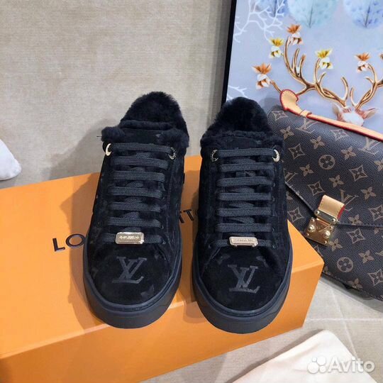 Кеды с мехом Louis Vuitton