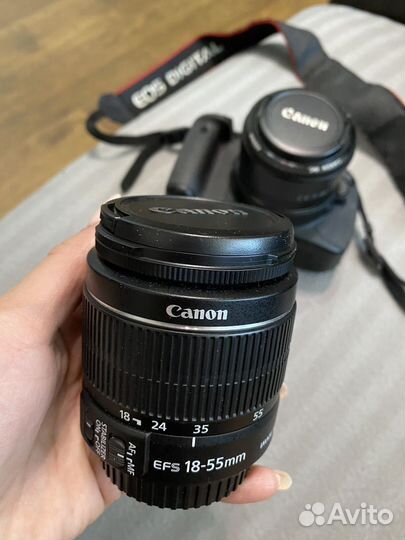 Объектив Canon EF-S 18-55mm f/3.5-5.6 III, черный