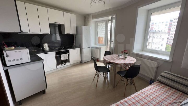 1-к. квартира, 42 м², 4/9 эт.