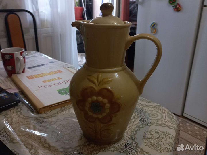 Крышки.Кувшин керамический