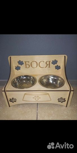 Подставка с мисками для кошек и собак