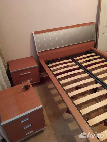 Спальный гарнитур