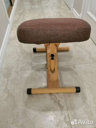 Стул для формирования хорошей осанки