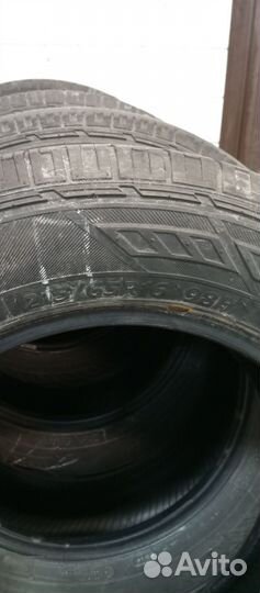 Hankook AH33 215/65 R16 98H