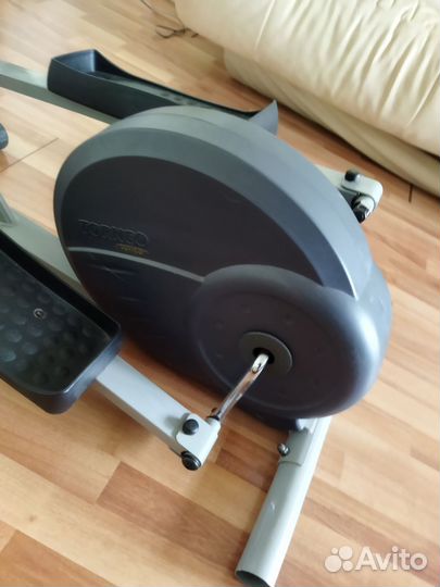 Эллиптический тренажер для дома Торнео Vento C-207