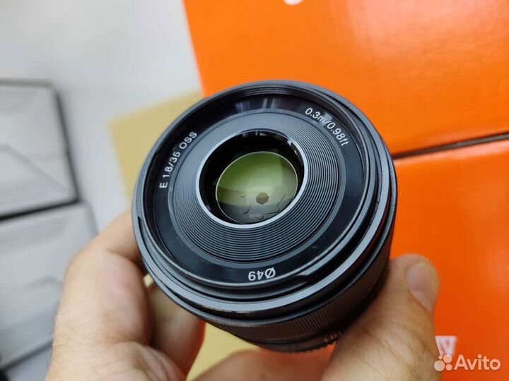 Sony E 35mm f/1.8 (sel35f18) S№1857408 б.у