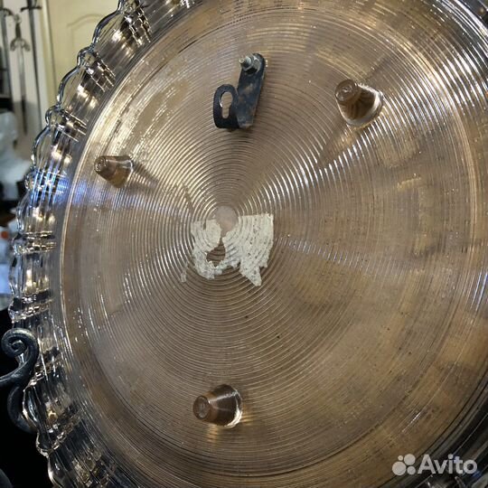 Зеркало в стеклянной раме