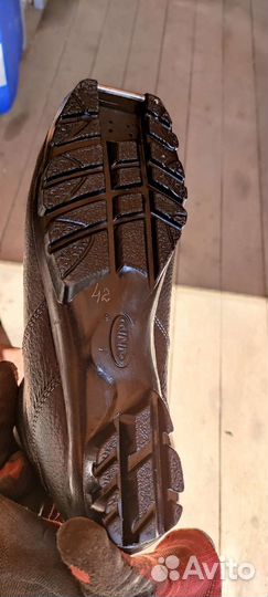 Лыжные ботинки