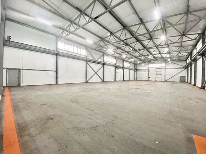 Склад, 760 м²