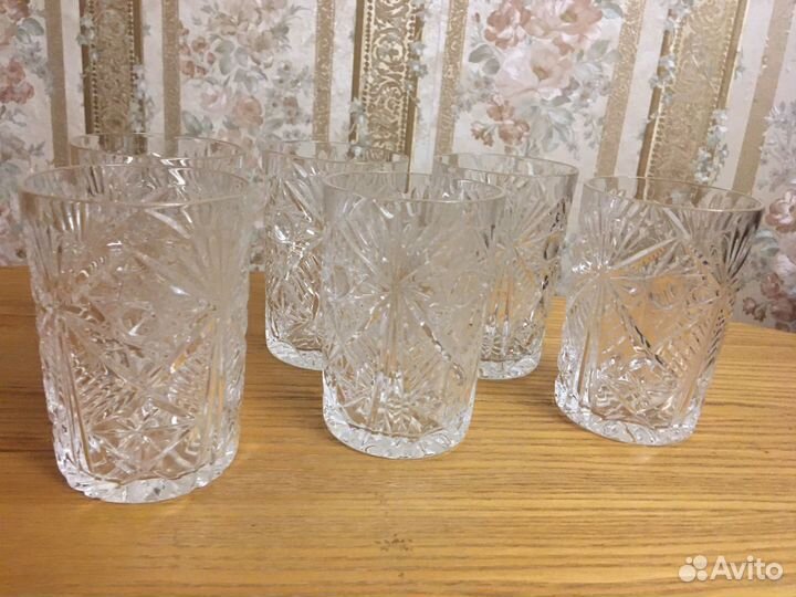 Хрустальные стаканы