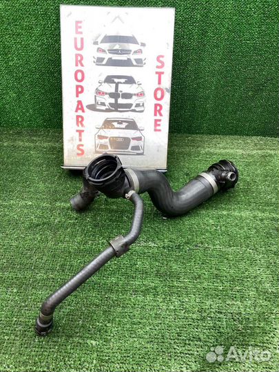 Патрубок радиатора на BMW 7-Series, F01, F02, F04