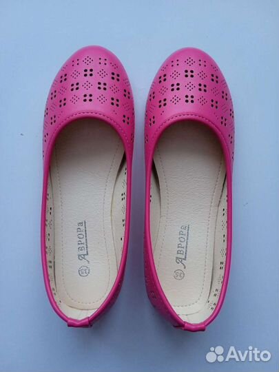 Балетки,тапки,шлепанцы для девочки новые