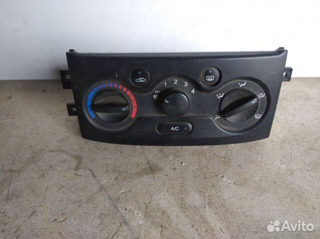 Блок управления отопителем Chevrolet Aveo T200