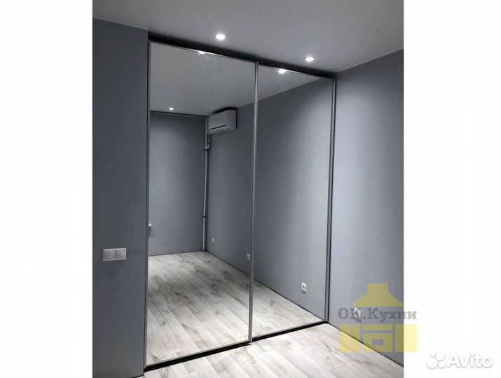 Шкаф распашной