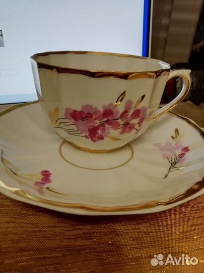Гжель штофы,креманки,чайные пары лфз