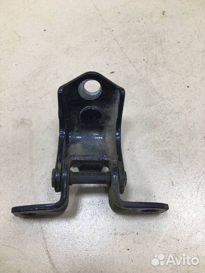 Петля двери задней правой верхняя Mazda CX-7