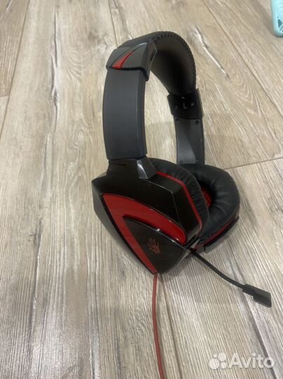 Игровые наушники logitech