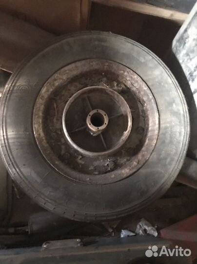 Вятка мотороллер Колесо