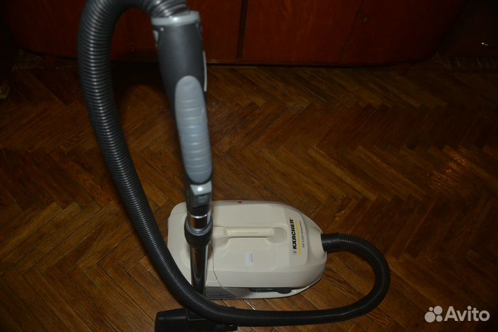 Продам пылесос Karcher DS 6.000 Waterfilter