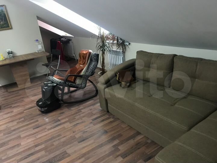 3-к. квартира, 61 м², 3/3 эт.