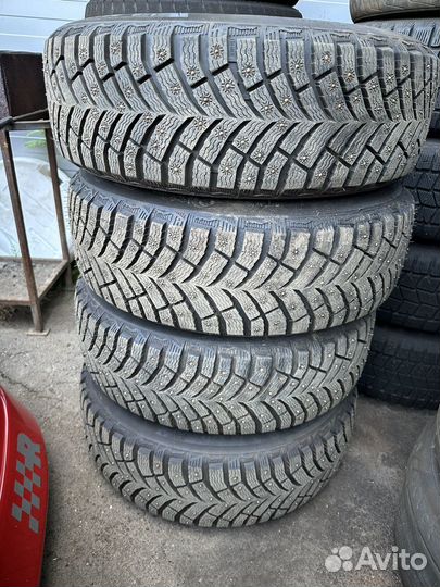 Michelin X-Ice North 4 185/65 R15