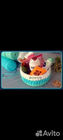 Корзинка вязаная