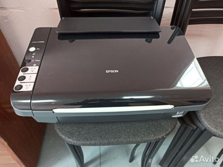 Цветной струйный принтер epson