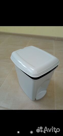 Мусорное ведро