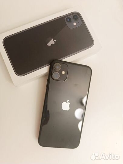 iPhone 11, 128 ГБ