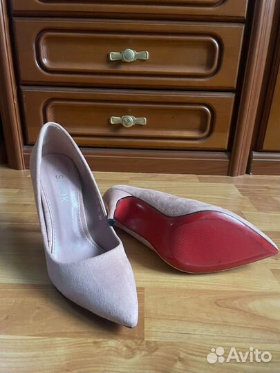 Туфли женские