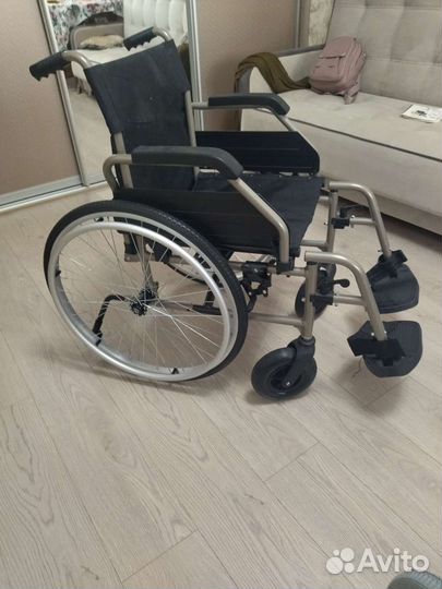 Коляска инвалидная
