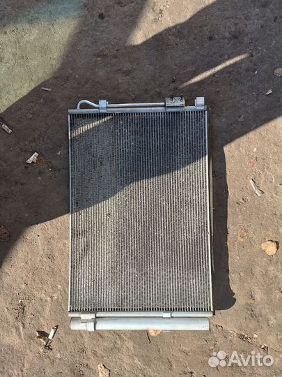 Радиатор кондиционера Hyundai Solaris 2