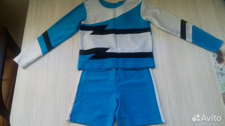 Всё для черлидинга. Костюм, пумпоны, флаг, банты