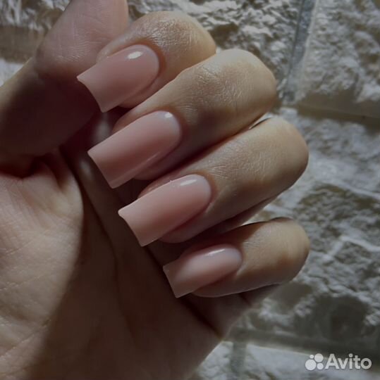 Наращивание ногтей