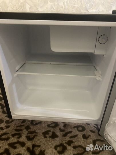 Холодильник мини Maunfeld MFF50B