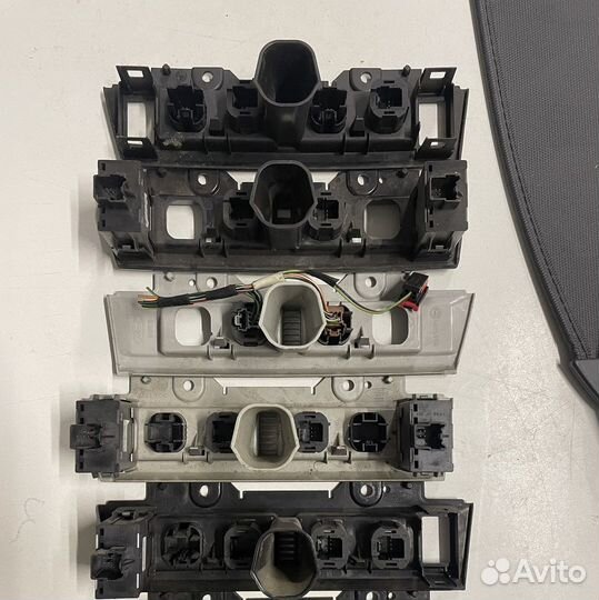 Накладка на консоль с кнопками Ford Focus 2