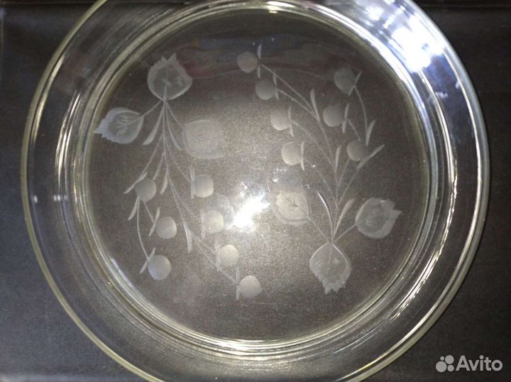 Подносы старинное стекло СССР