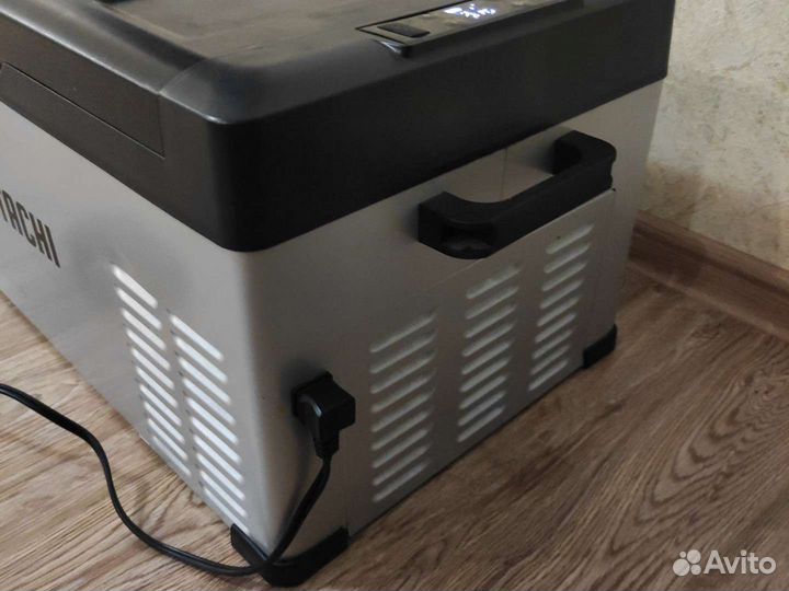 Автомобильный холодильник автохолодильник