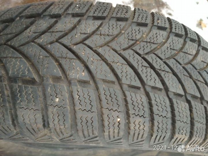 Maxxis MA-SW Victra Snow SUV 245/70 R16