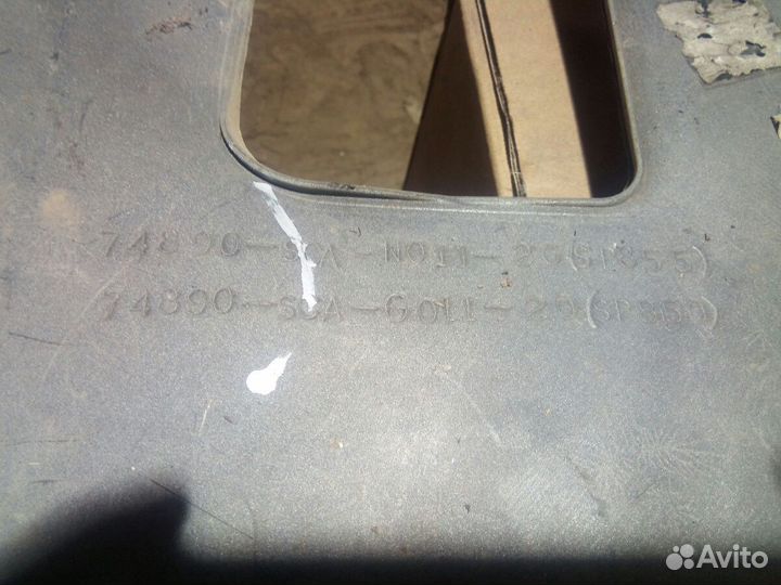 Хонда CRV-2 накладка крышки багажника