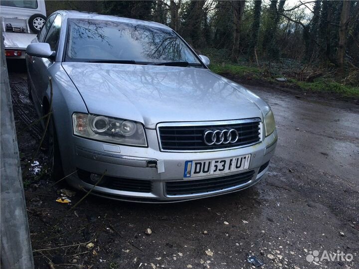 Разбор на запчасти Audi A8 (D3)