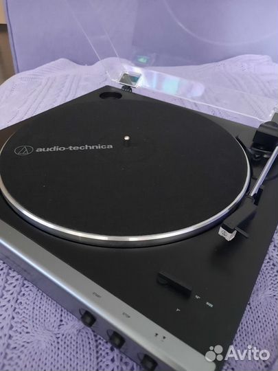 Виниловый проигрыватель audio technica