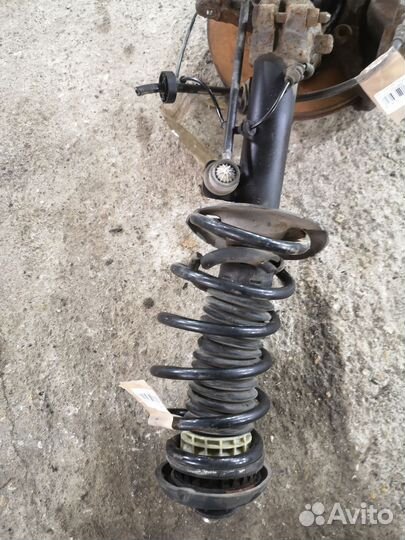 Кулак поворотный передний правый Peugeot 207cc VF3