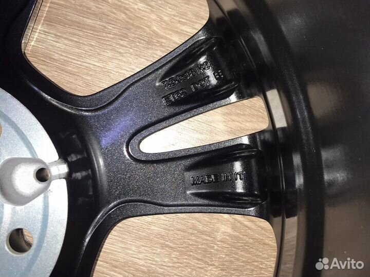 Диск Mercedes V class V447 7.5Jx18 Et52