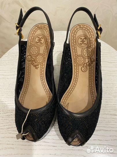 Новые женские босоножки fabi производства Италия