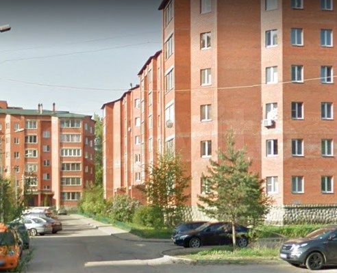 Доля в 1-к. квартире, 46,4 м², 2/5 эт.
