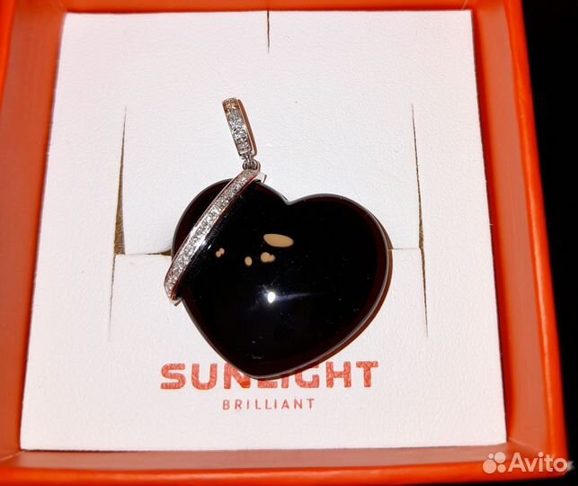 Кулон оникс белое золото с бриллиантами