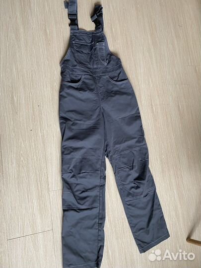 Комбинезон женский