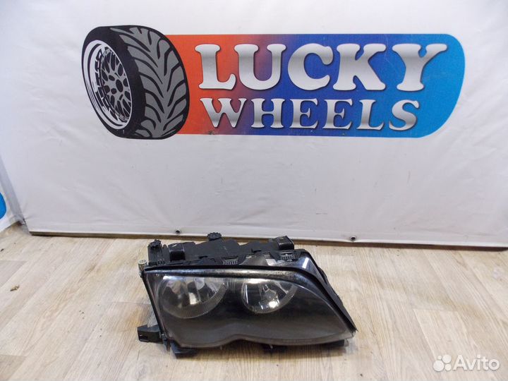 BMW 3 E46 седан, фара правая