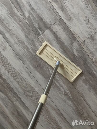 Ведро со шваброй с отжимом